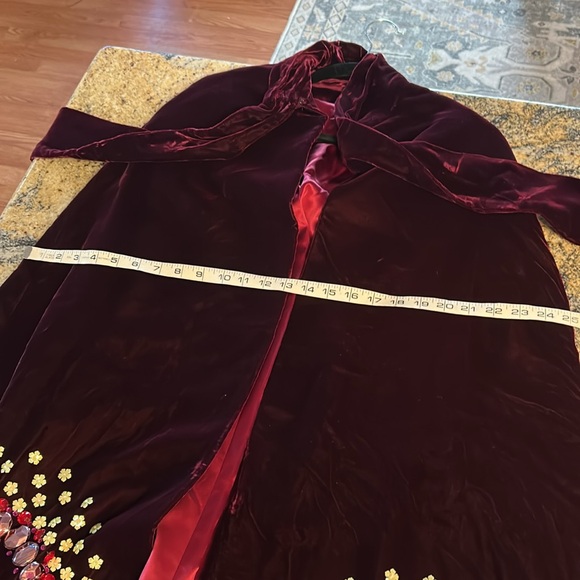 Vintage 60’s velvet sequin beaded sequin cape - Picture 12 of 16